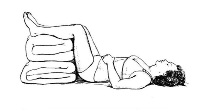 Empfohlene Haltung bei schießenden Lendenschmerzen in Bein und Gesäß