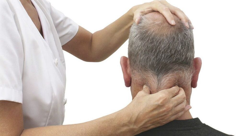 Durchführung einer therapeutischen Nackenmassage